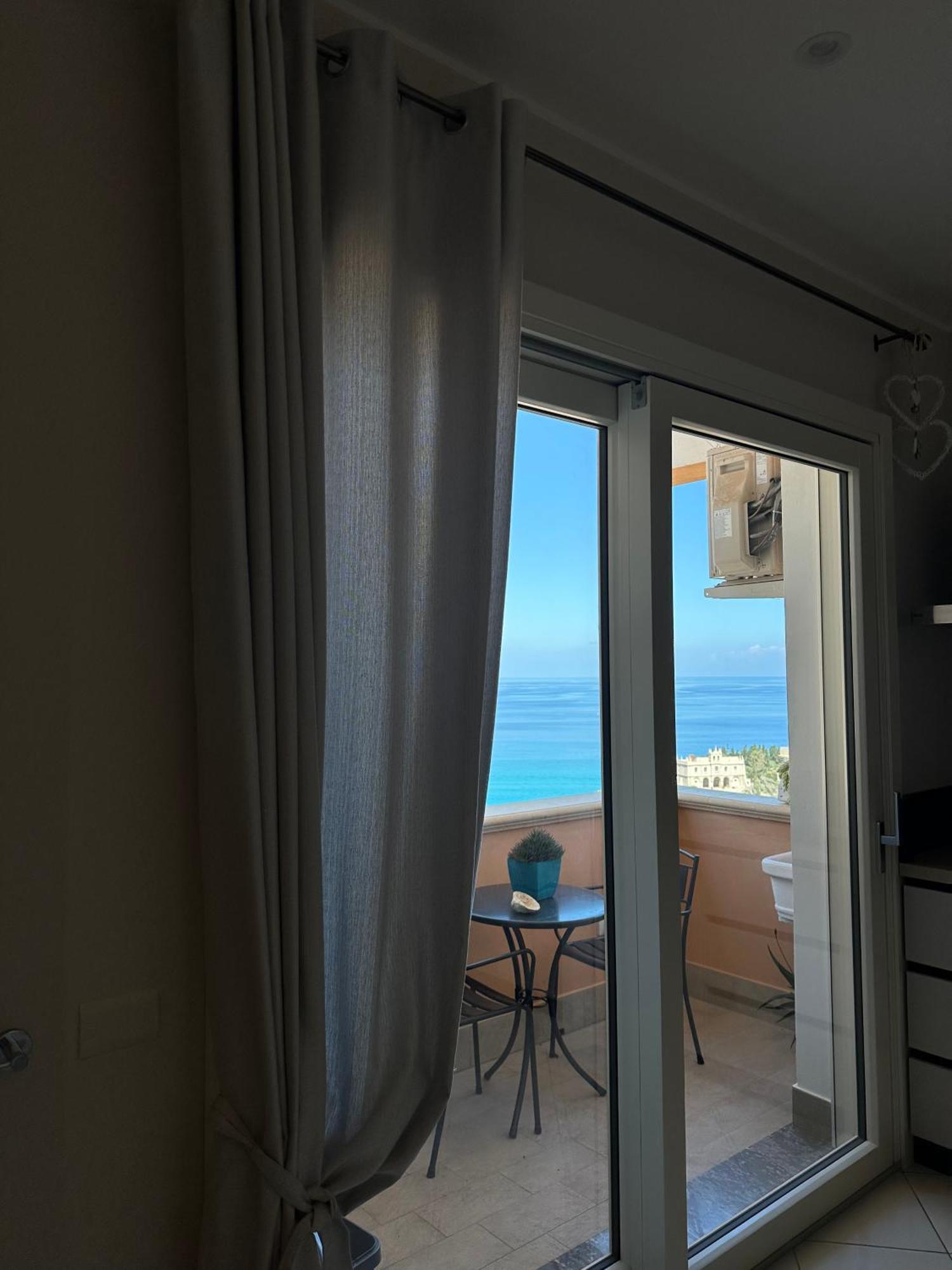 Sapore Di Sale Accommodation Tropea Exterior photo